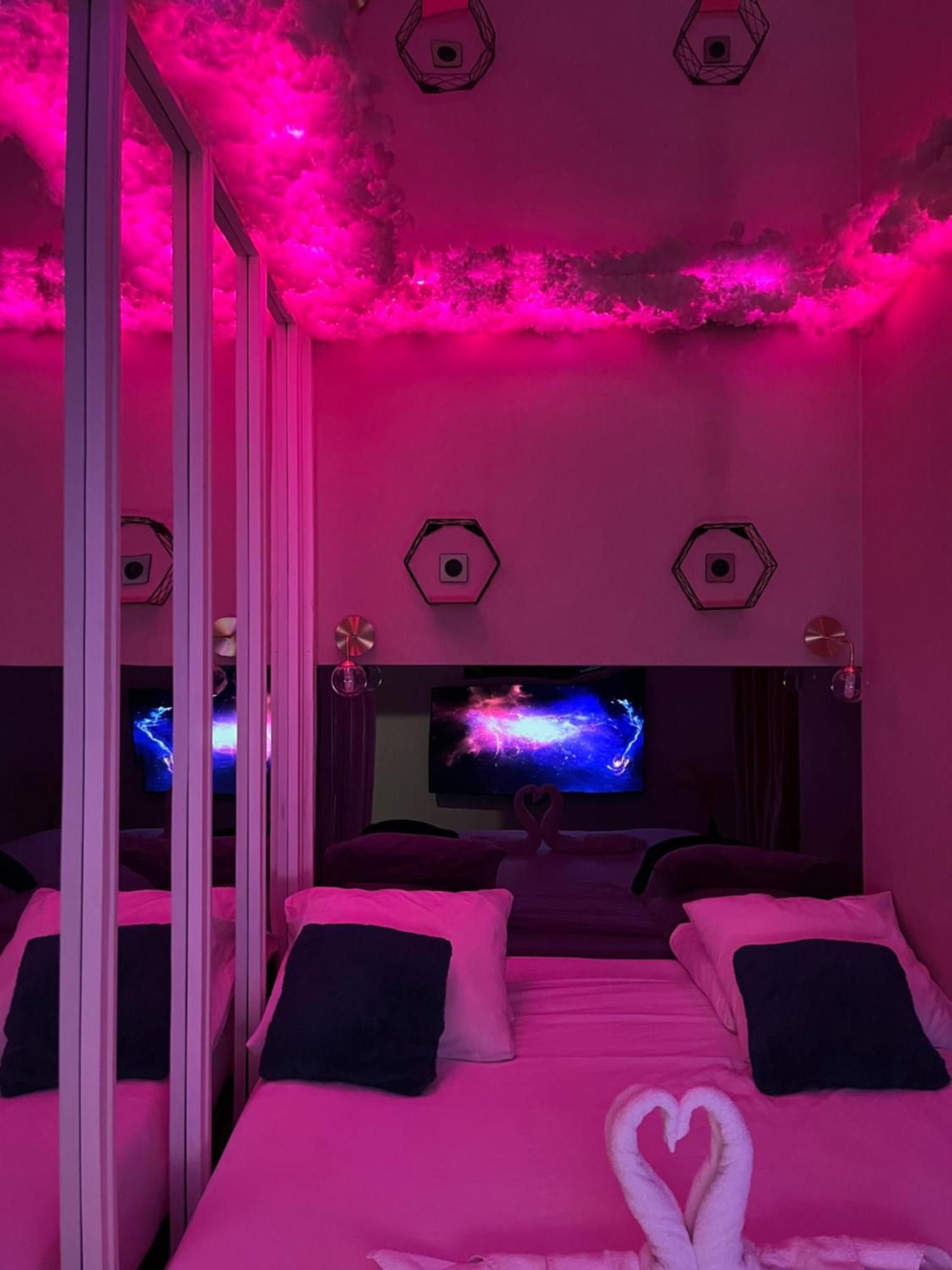 Apartmán Le Blue Aubervilliers Exteriér fotografie